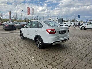 2026 Lada (ВАЗ) Granta Active Cross I Рестайлинг, белый, 1391000 рублей, вид 4