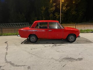 1982 Lada (ВАЗ) 21011, красный, 100000 рублей, вид 5