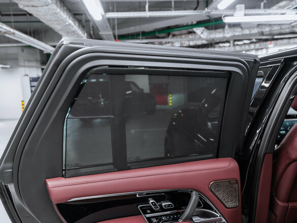 2026 Land Rover Range Rover P400 MHEV V, чёрный, 23150000 рублей - вид 23