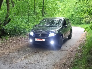 2011 Renault Sandero I, красный, 450000 рублей, вид 1