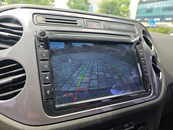 2014 Volkswagen Tiguan I Рестайлинг, белый, 1550000 рублей - вид 14