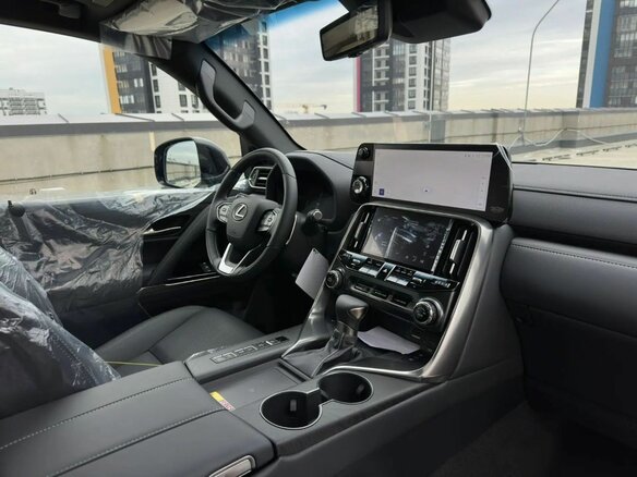 2026 Lexus LX 500d IV, чёрный, 17990000 рублей - вид 33