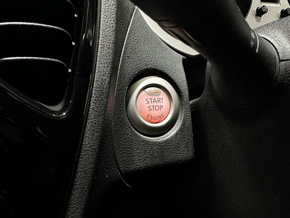 2015 Nissan Juke I Рестайлинг, белый, 1198000 рублей - вид 18