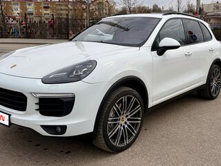2015 Porsche Cayenne S Diesel II Рестайлинг (958), белый, 3850000 рублей, вид 2