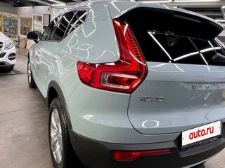 2019 Volvo XC40 I, голубой, 3170000 рублей, вид 4
