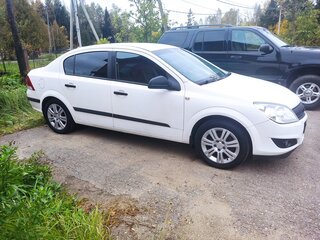 2012 Opel Astra H Рестайлинг, белый, 399999 рублей, вид 4
