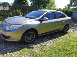 2011 Renault Fluence I, бежевый, 555000 рублей, вид 1