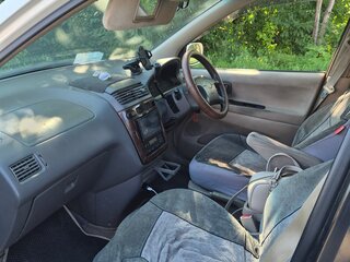 2000 Toyota Gaia, белый, 520000 рублей, вид 5
