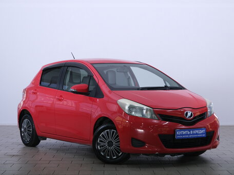 Toyota Vitz III (XP130)
