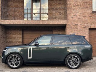 2022 Land Rover Range Rover P530 MHEV V, зелёный, 14560000 рублей, вид 4
