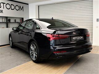 2025 Audi A6 45 TFSI V (C8) Рестайлинг, чёрный, 9990000 рублей, вид 4