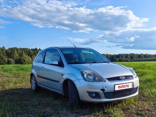 2006 Ford Fiesta Mk5, серебристый, 400000 рублей, вид 1