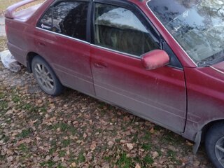 1998 Toyota Carina VII (T210), пурпурный, 450000 рублей, вид 3