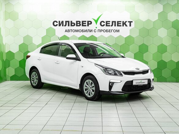 2019 Kia Rio IV, белый - вид 4