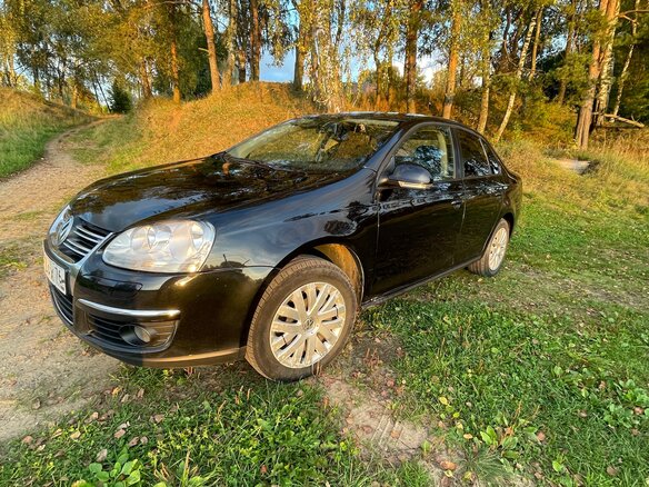 2010 Volkswagen Jetta V, чёрный - вид 9