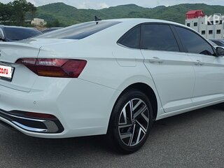2022 Volkswagen Jetta VII Рестайлинг, белый, 1590000 рублей, вид 5