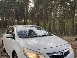 2012 Opel Astra J, белый, 575000 рублей, вид 1