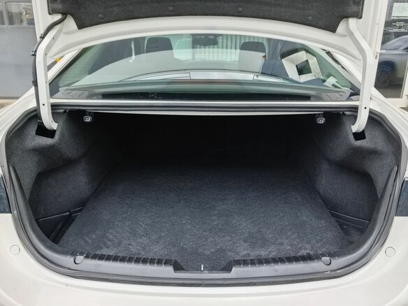 2013 Mazda 6 III (GJ), белый, 1200000 рублей - вид 8