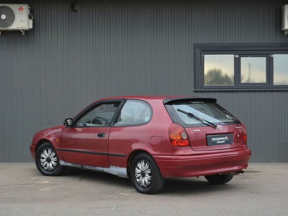 1998 Toyota Corolla VIII (E110), красный, 149888 рублей - вид 3