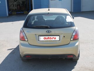 2010 Kia Rio II Рестайлинг, золотистый, 300000 рублей, вид 5