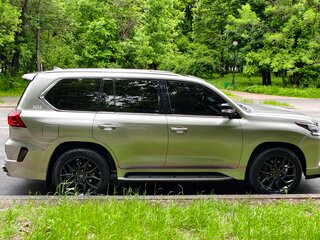 2021 Lexus LX 570 III Рестайлинг 2, серый, 9800000 рублей, вид 5