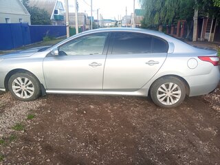 2010 Renault Latitude I, серый, 850000 рублей, вид 4