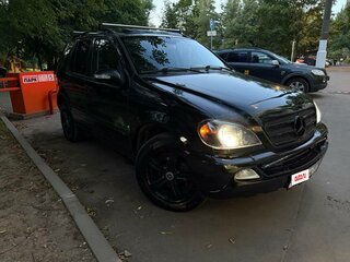 2003 Mercedes-Benz M-Класс 350 I (W163) Рестайлинг, чёрный, 955000 рублей, вид 3