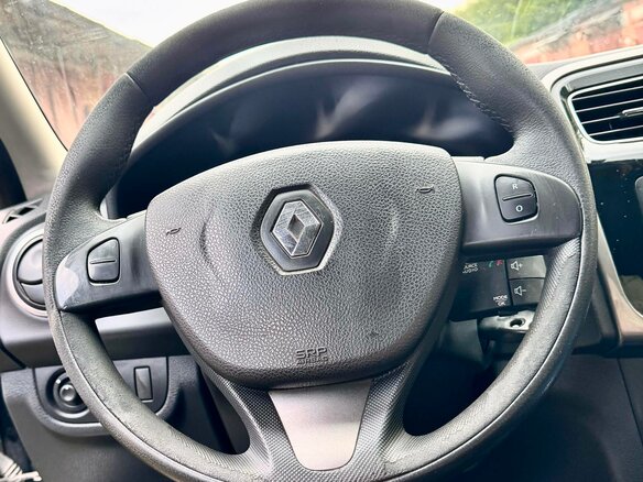 2014 Renault Logan II, чёрный, 585000 рублей - вид 7