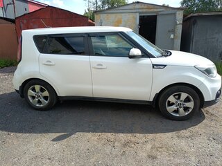 2018 Kia Soul II Рестайлинг, белый, 1050000 рублей, вид 1