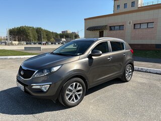 2014 Kia Sportage III Рестайлинг, серебристый, 1680000 рублей, вид 1