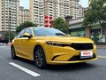 2023 Honda Integra V, жёлтый - вид 2