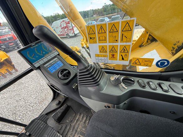 2017 Komatsu PC300, жёлтый - вид 14