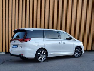 2021 GAC GN8 I, белый, 3330000 рублей, вид 5
