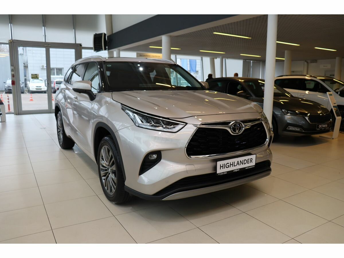 Открыть фотографии: Toyota Highlander IV (XU70)