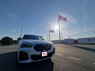 2020 BMW X1 18i sDrive II (F48) Рестайлинг, белый, 2350000 рублей, вид 5