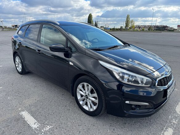2017 Kia Ceed II Рестайлинг, чёрный, 1430000 рублей - вид 3