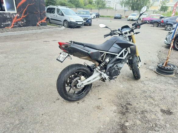 2011 Aprilia Dorsoduro 750, чёрный, 444444 рублей - вид 1