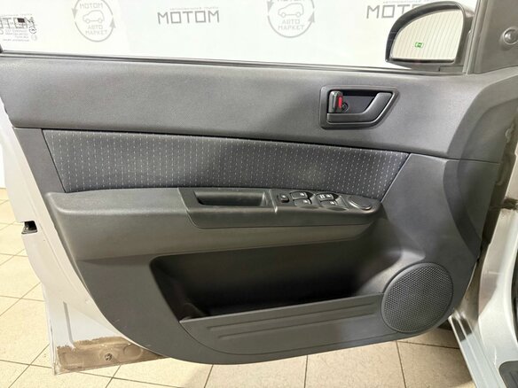 2010 Hyundai Getz I Рестайлинг, серебристый - вид 15