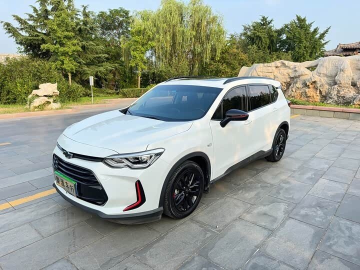 Открыть фотографии: Chevrolet Orlando II