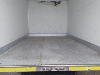 2013 Nissan Cabstar, белый, 1800000 рублей, вид 2