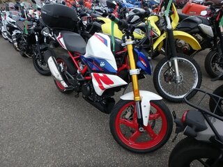 2023 BMW G 310 R, белый, 585000 рублей, вид 2