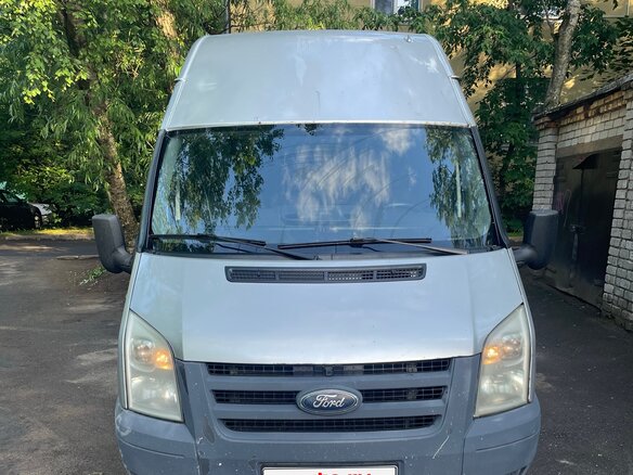 2009 Ford Transit, серебристый, 980000 рублей