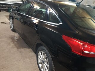 2018 Ford Focus III Рестайлинг, чёрный, 850000 рублей, вид 2