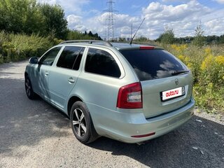 2010 Skoda Octavia II (A5) Рестайлинг, зелёный, 680000 рублей, вид 5