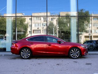2019 Mazda 6 III (GJ) Рестайлинг 2, красный, 2700000 рублей, вид 4