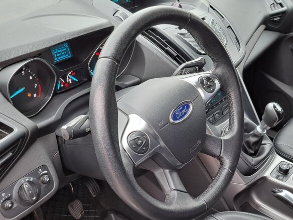 2013 Ford Kuga II, серый, 1250000 рублей - вид 6