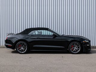 2019 Ford Mustang VI Рестайлинг, чёрный, 2949000 рублей, вид 5