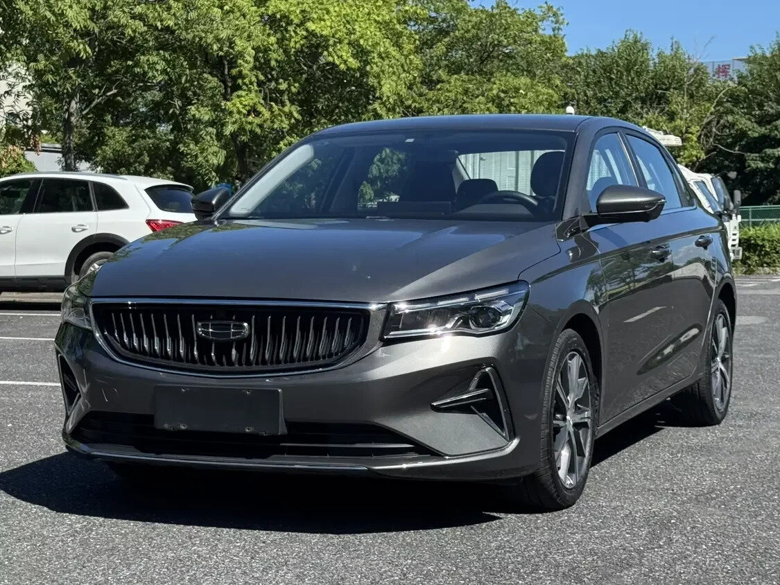 Открыть фотографии: Geely Emgrand II