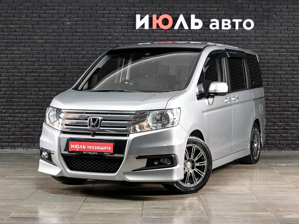 2010 Honda Stepwgn Spada IV, серый