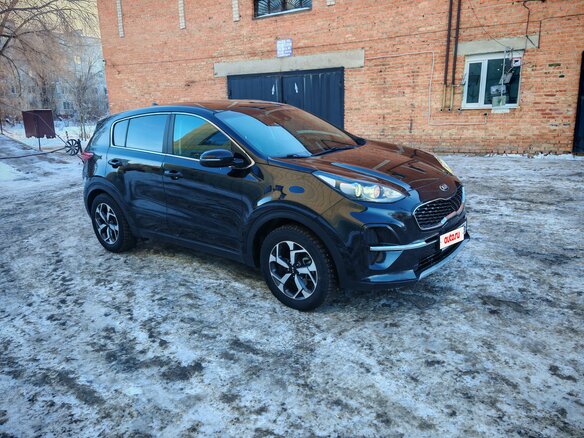 2020 Kia Sportage IV Рестайлинг, чёрный - вид 2